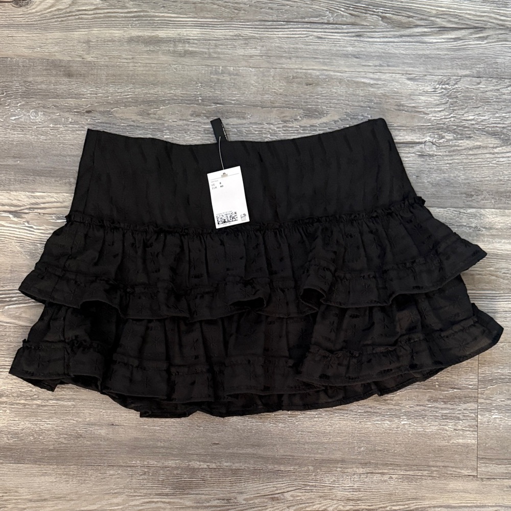 Embroidered tiered skirt